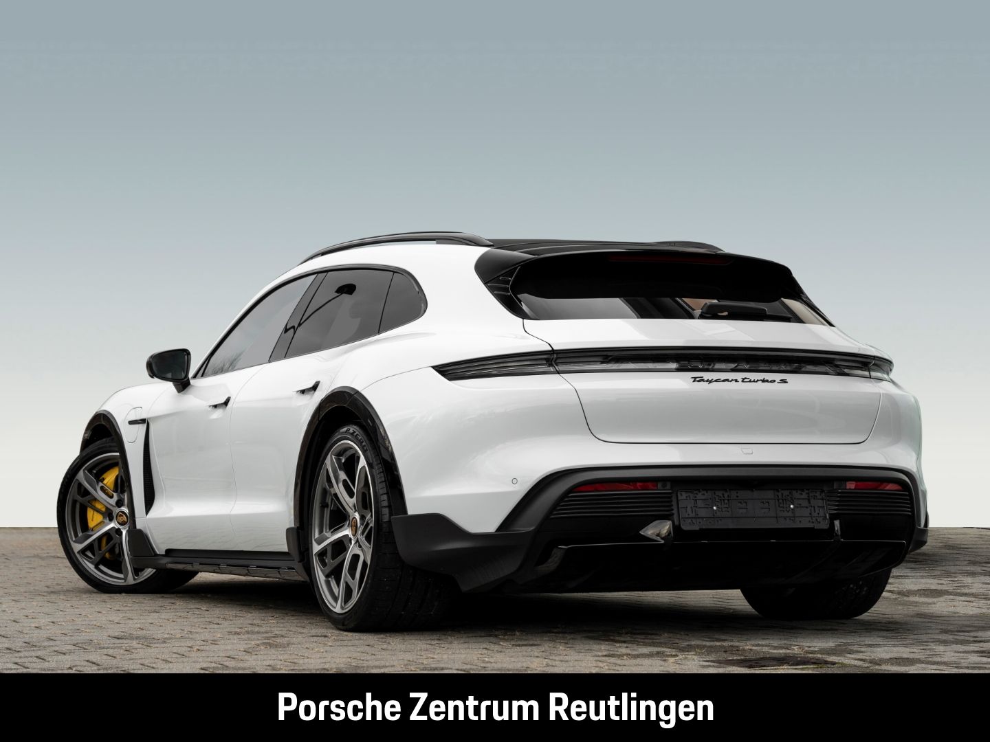 Porsche Taycan Turbo S Cross Turismo InnoDrive Head-Up