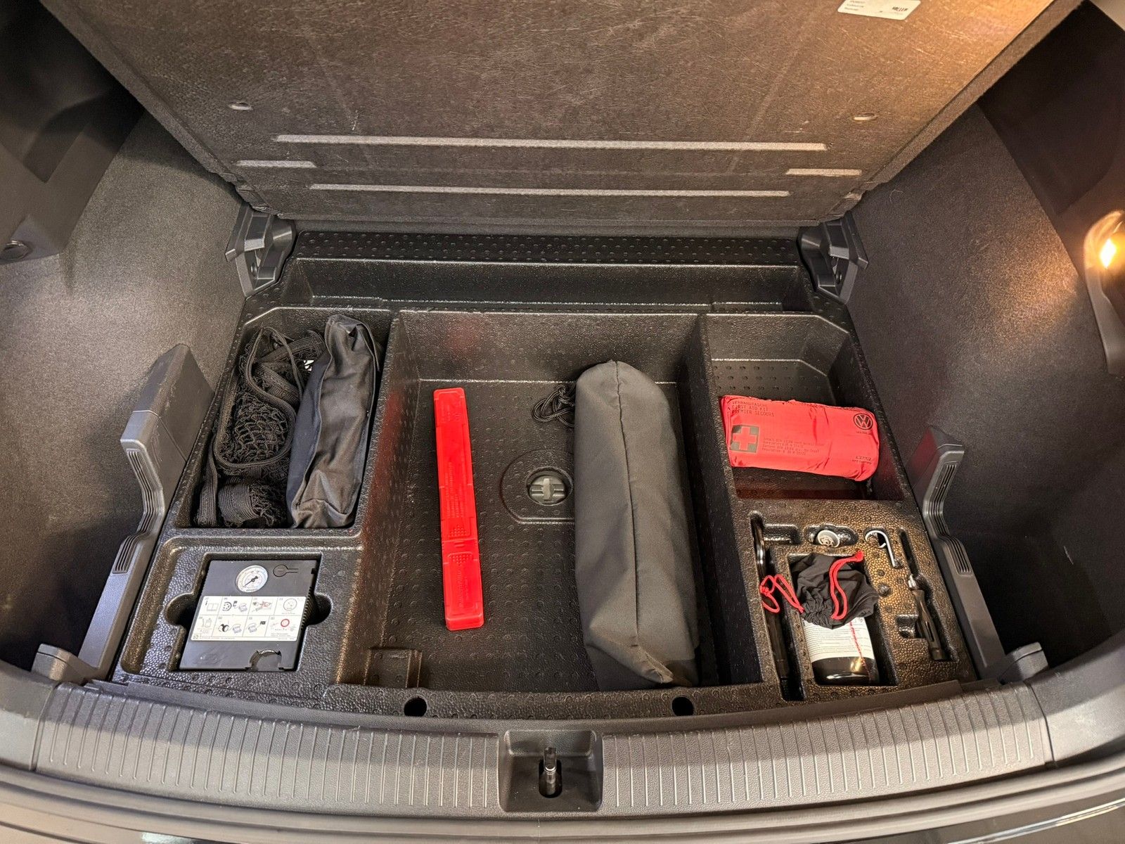 Volkswagen Tiguan Allsp.  Elegance 2,0 TDI 4Motion +AHK+Kam
