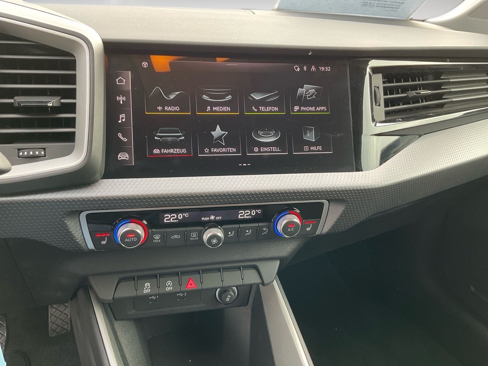 Audi A1 Sportback ADVANCED 25 TFSI 95PS S-TRONIC VIRT