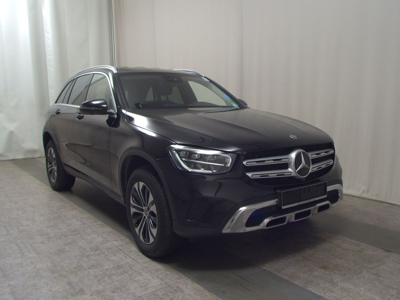 Mercedes-Benz GLC 300 de 4M Navi LED Widescreen 360° Distr.+