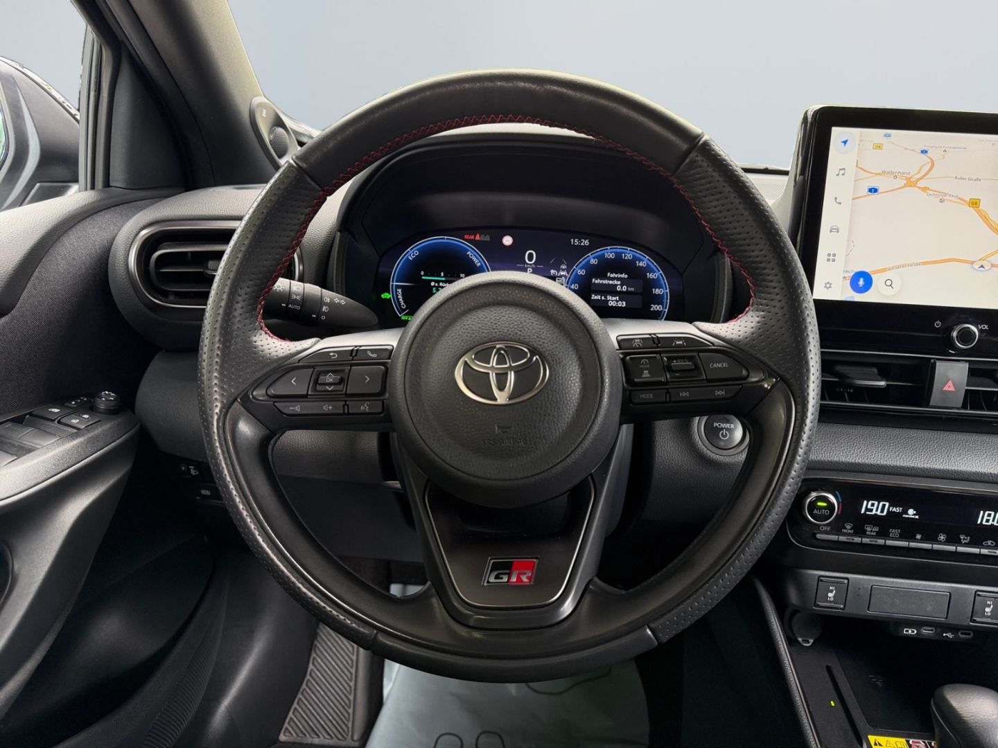 Toyota Yaris Hybrid 1.5 GR Sport *Alcantara*JBL*SHZ*Kam