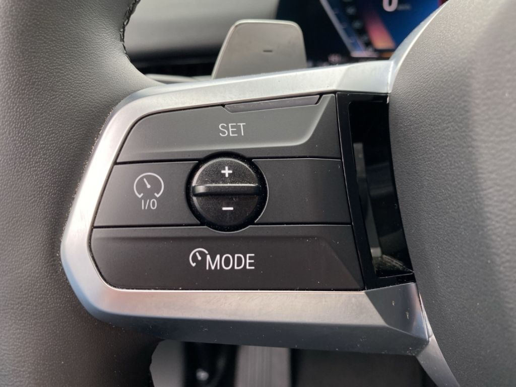 BMW X1 xDrive20d LiveCockpitPro - Samsaru's Car Outlet