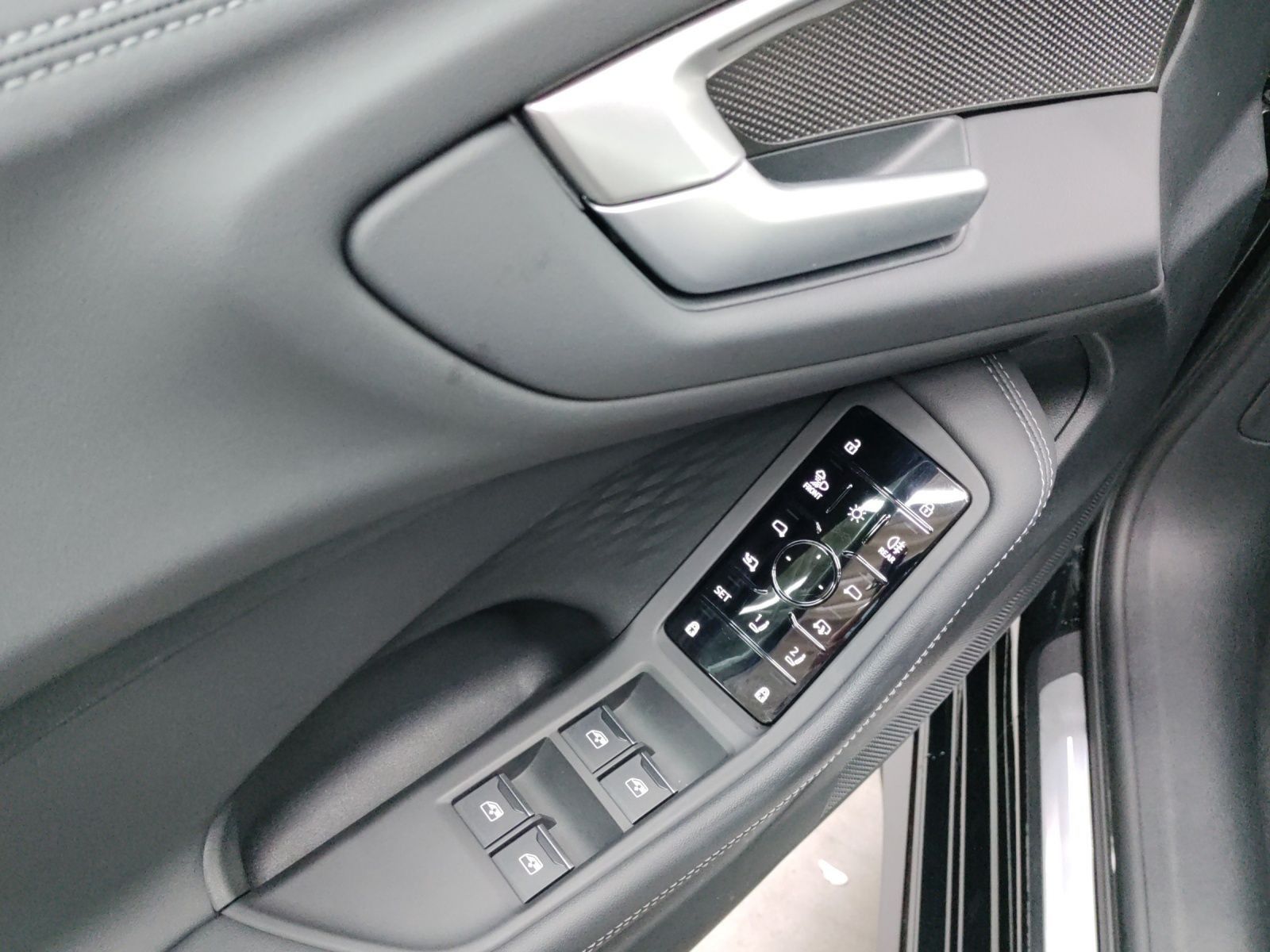 Audi A5 Avant TFSI Q S LINE EDITION 1 LM19 LEDER AHK