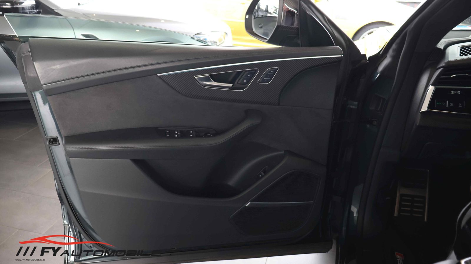 Audi RSQ8 RSQ8 4.0 TFSI quattro Keramik* Pano* AHK*