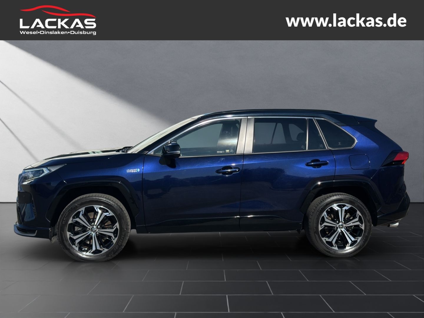 Toyota RAV 4 Plug-in Hybrid 4x4 - Samsaru's Car Outlet