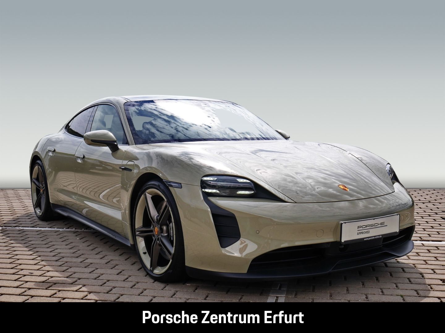 Porsche Taycan GTS/ Sondermodell limited ''90Jahre Hocke