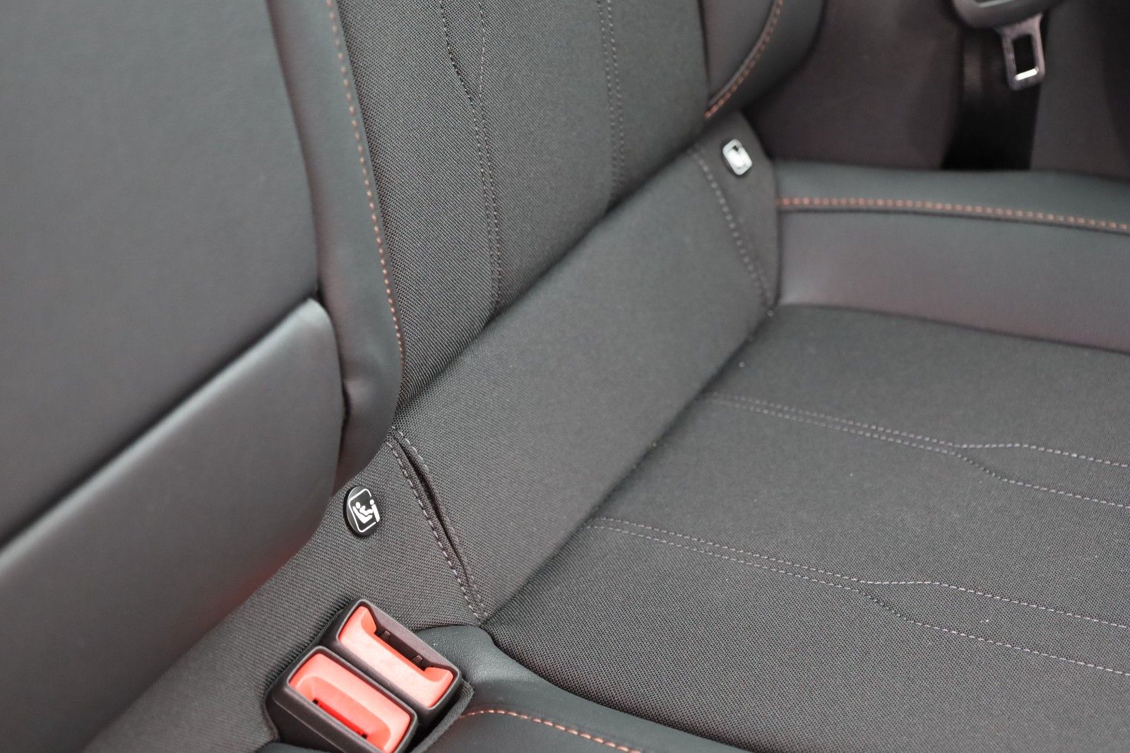 Cupra Formentor 1.5 eTSI - Samsaru's Car Outlet