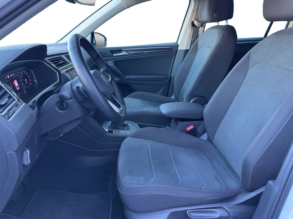 Volkswagen Tiguan 2.0 TDI DSG Elegance - Samsaru's Car Outlet