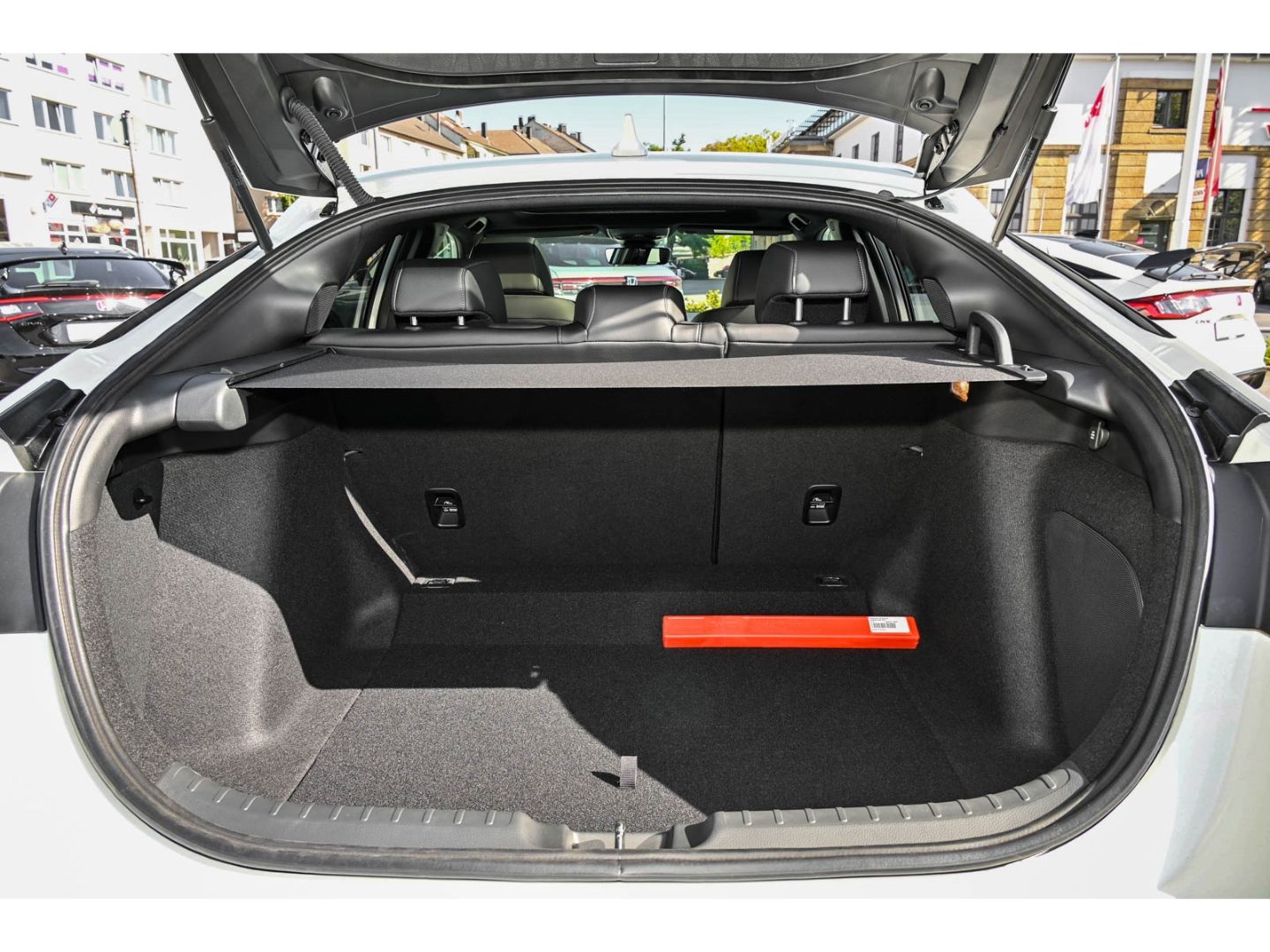 Honda Civic HYBRID 2.0 ADVANCE SHZ+LHZ+NAVI+LED+BOSE+P
