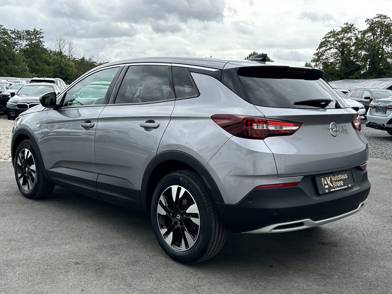 Opel Grandland X 1.5 D INNOVATION - Samsaru's Car Outlet