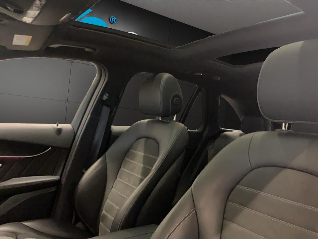Mercedes-Benz GLC 300 de 4M AMG NIGHT PANORAMA DISTRONIC SOUND