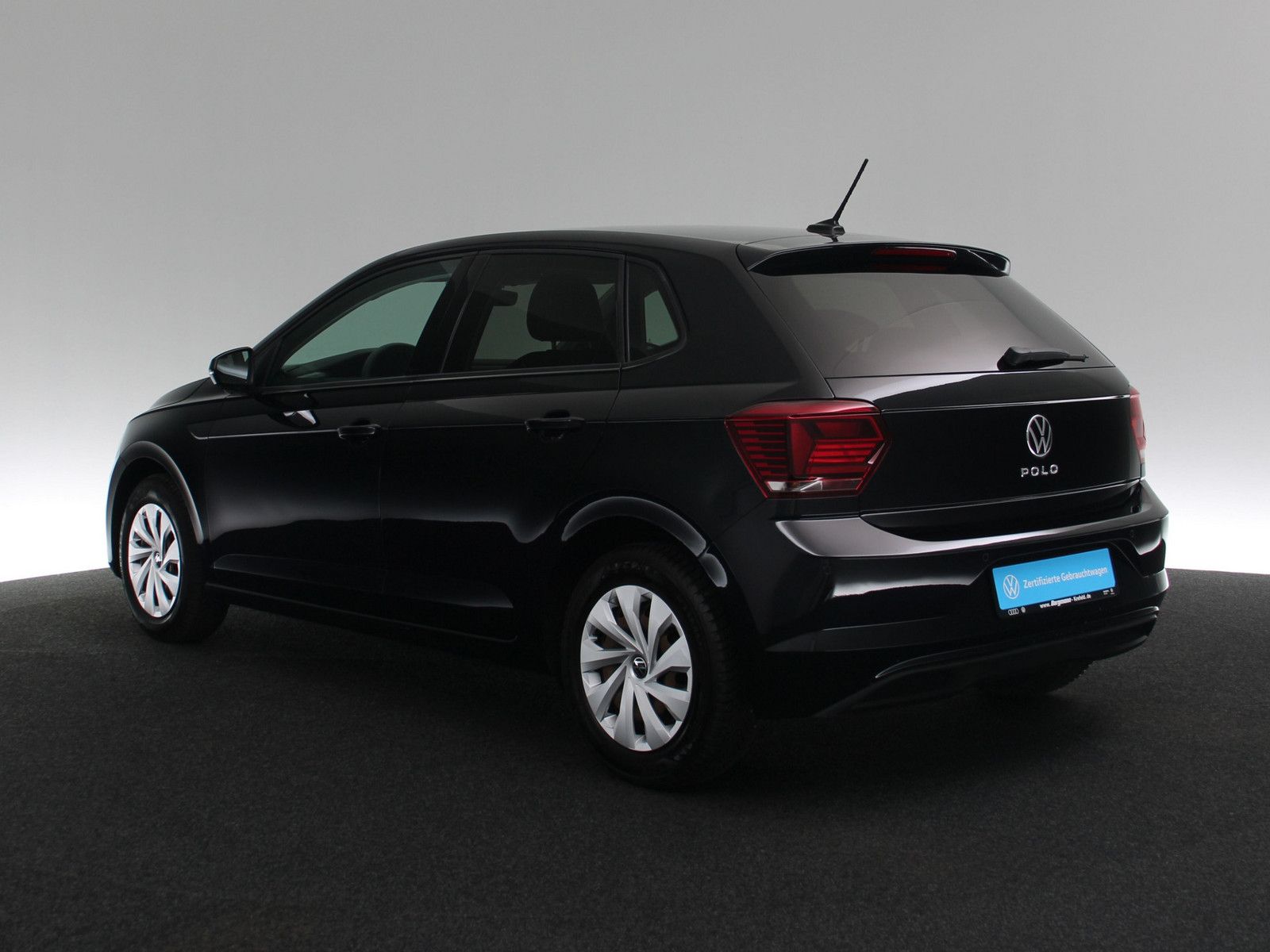 Volkswagen Polo 1.0 TSI Comfortline - Samsaru's Car Outlet