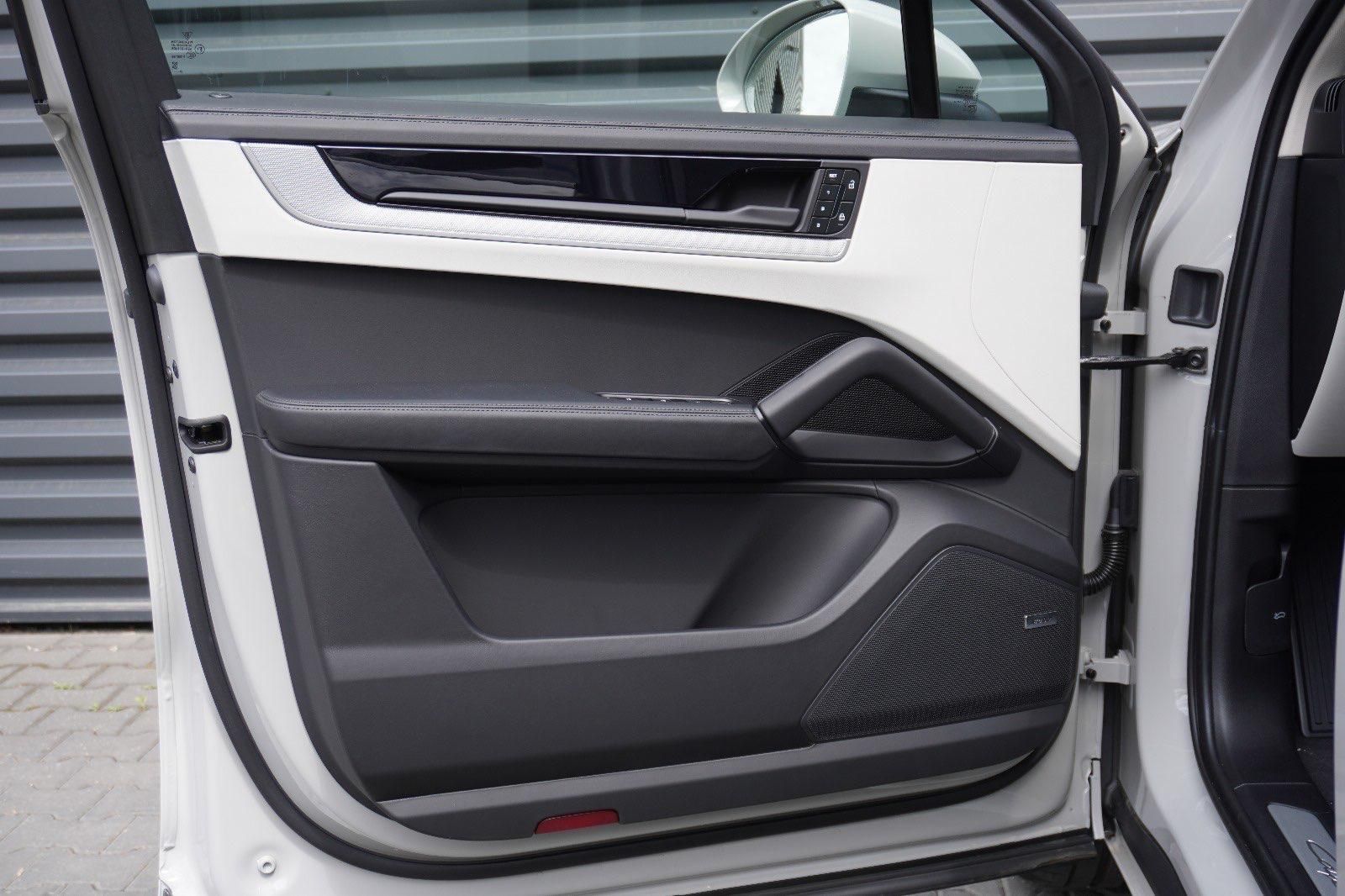 Porsche Cayenne Coupe S head-up PASM SportDesign Exclus