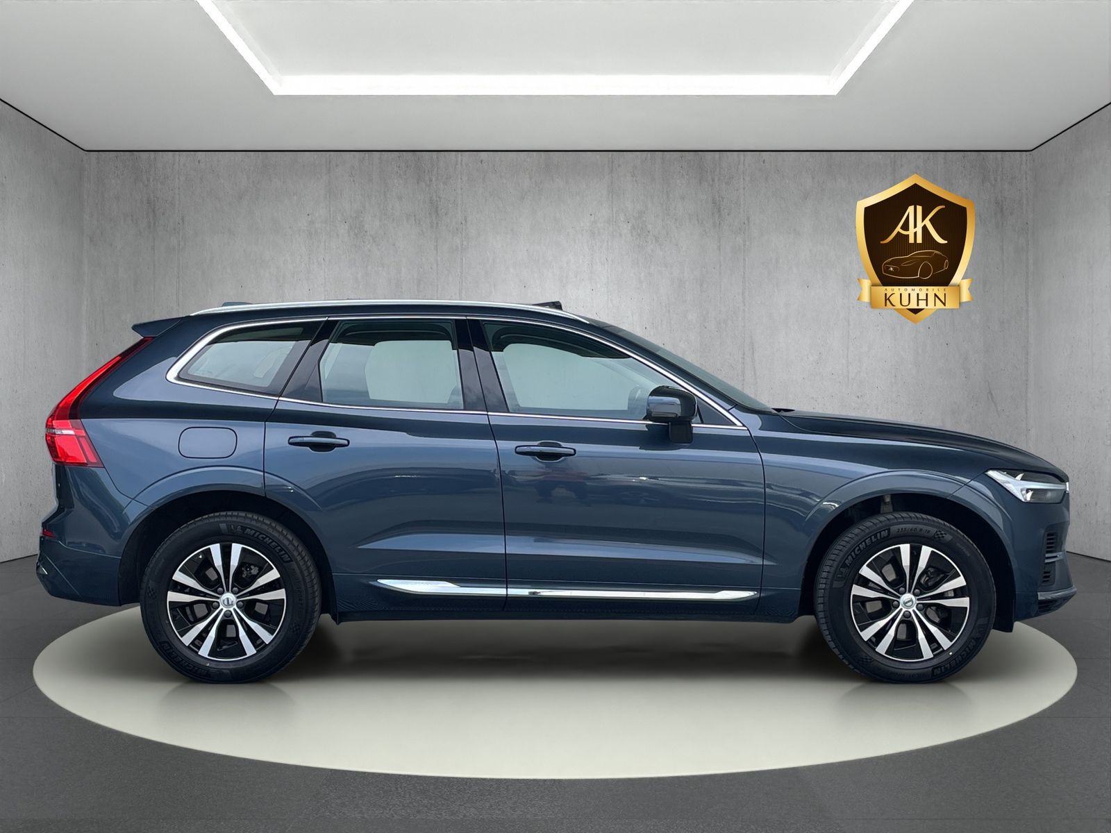 Volvo XC60 T6 Inscription Plug-In AWD - Samsaru's Car Outlet