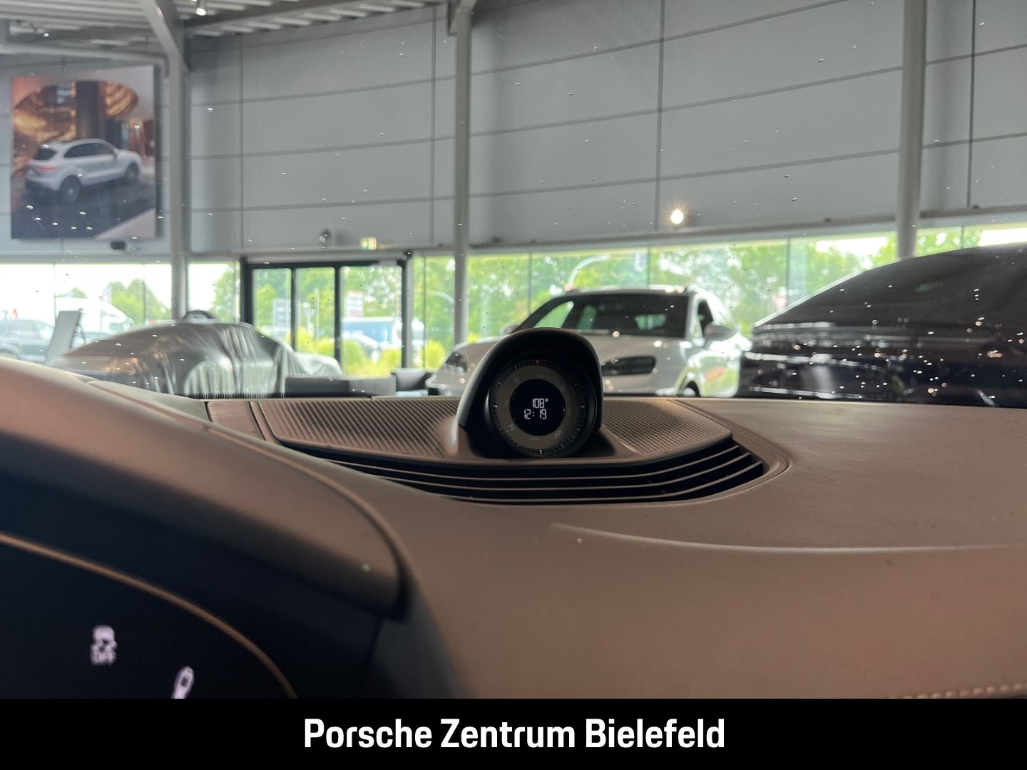 Porsche Taycan Turbo S Cross Turismo Karminrot BOSE LED
