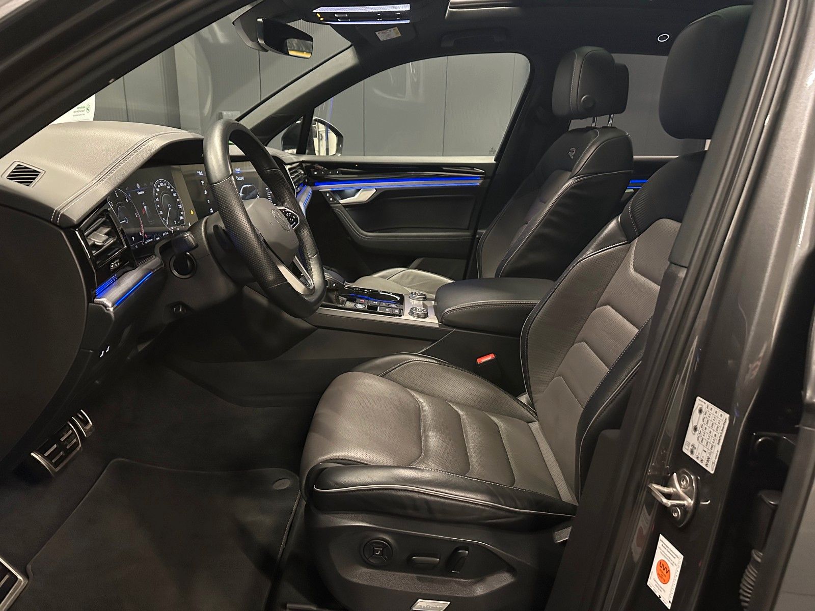Volkswagen Touareg R-Line 4Motion*Black Style*PANORAMA*LUFT