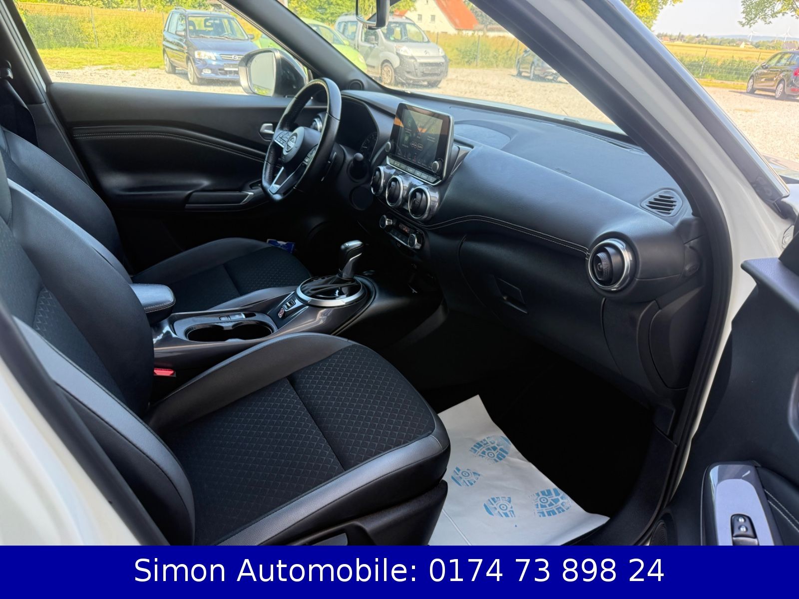 Nissan Juke N-Connecta - Samsaru's Car Outlet