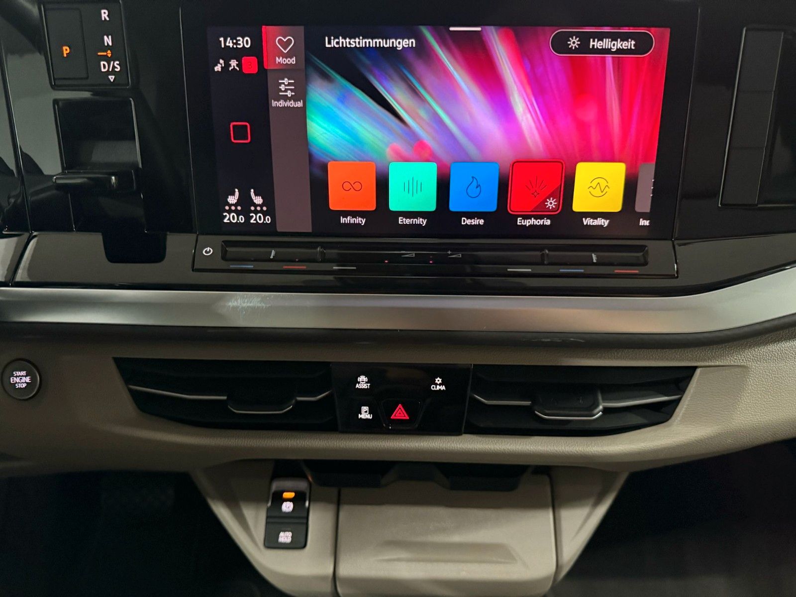Volkswagen T7 Multivan Edition - Samsaru's Car Outlet