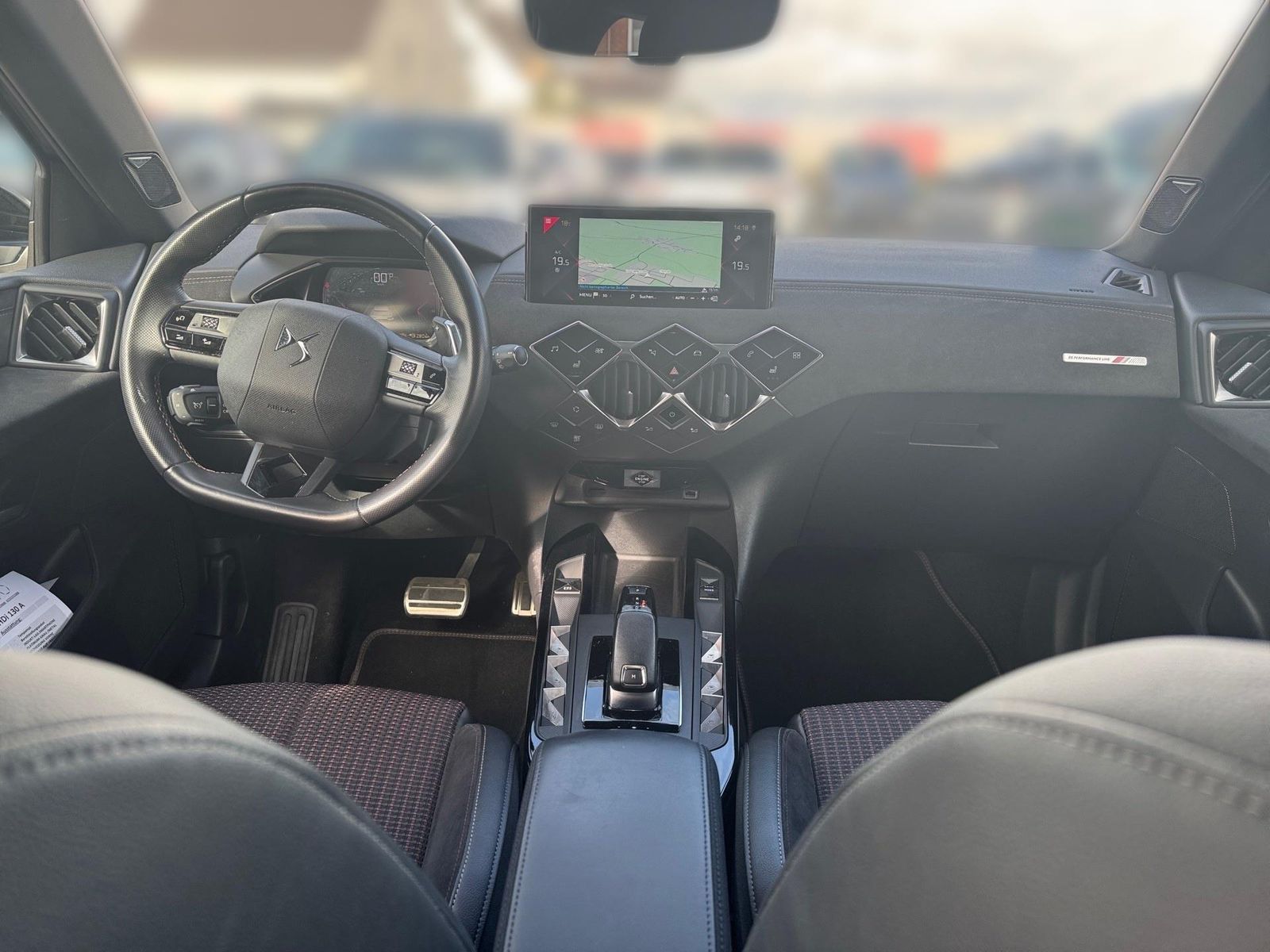 DS Automobiles DS3 CROSSBACK BLUEHDI 130 AUT. PERFORMANCE LINE