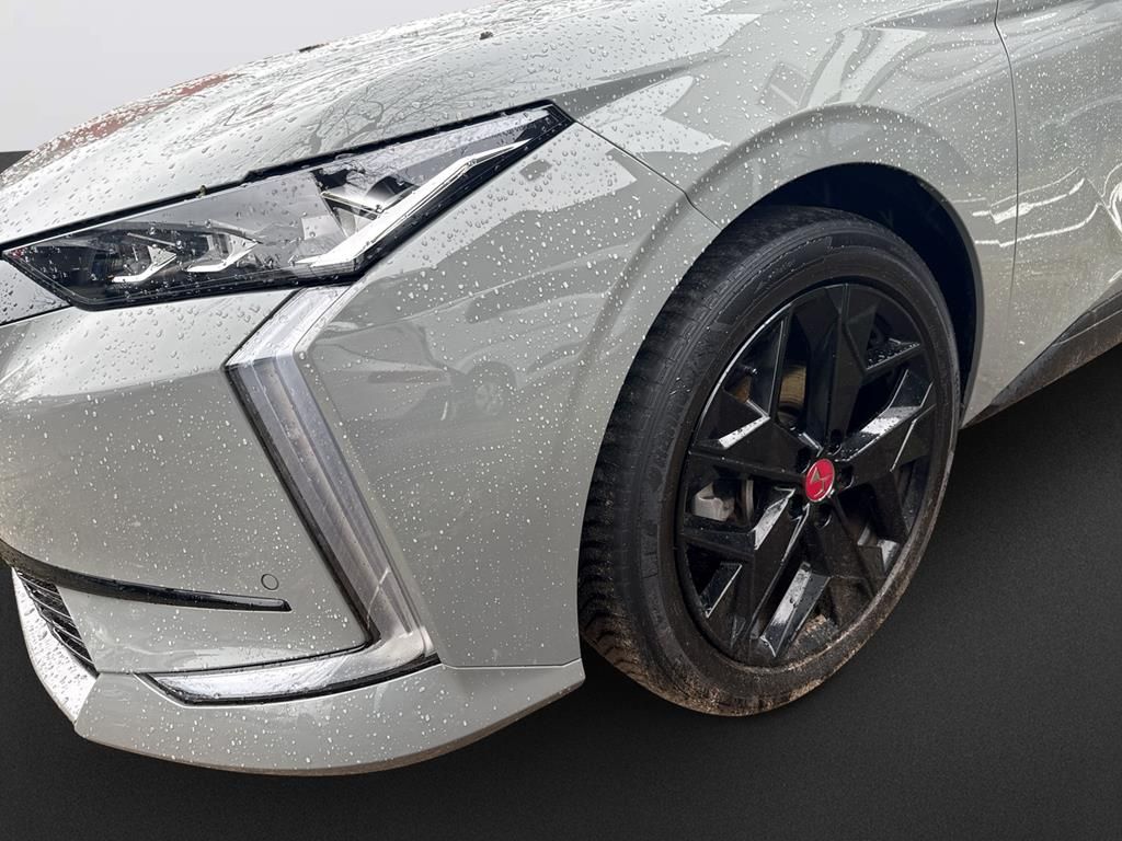 DS Automobiles DS4 Performance Line +