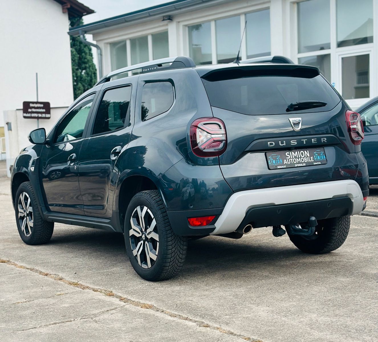 Dacia Duster Prestige 4WD - Samsaru's Car Outlet