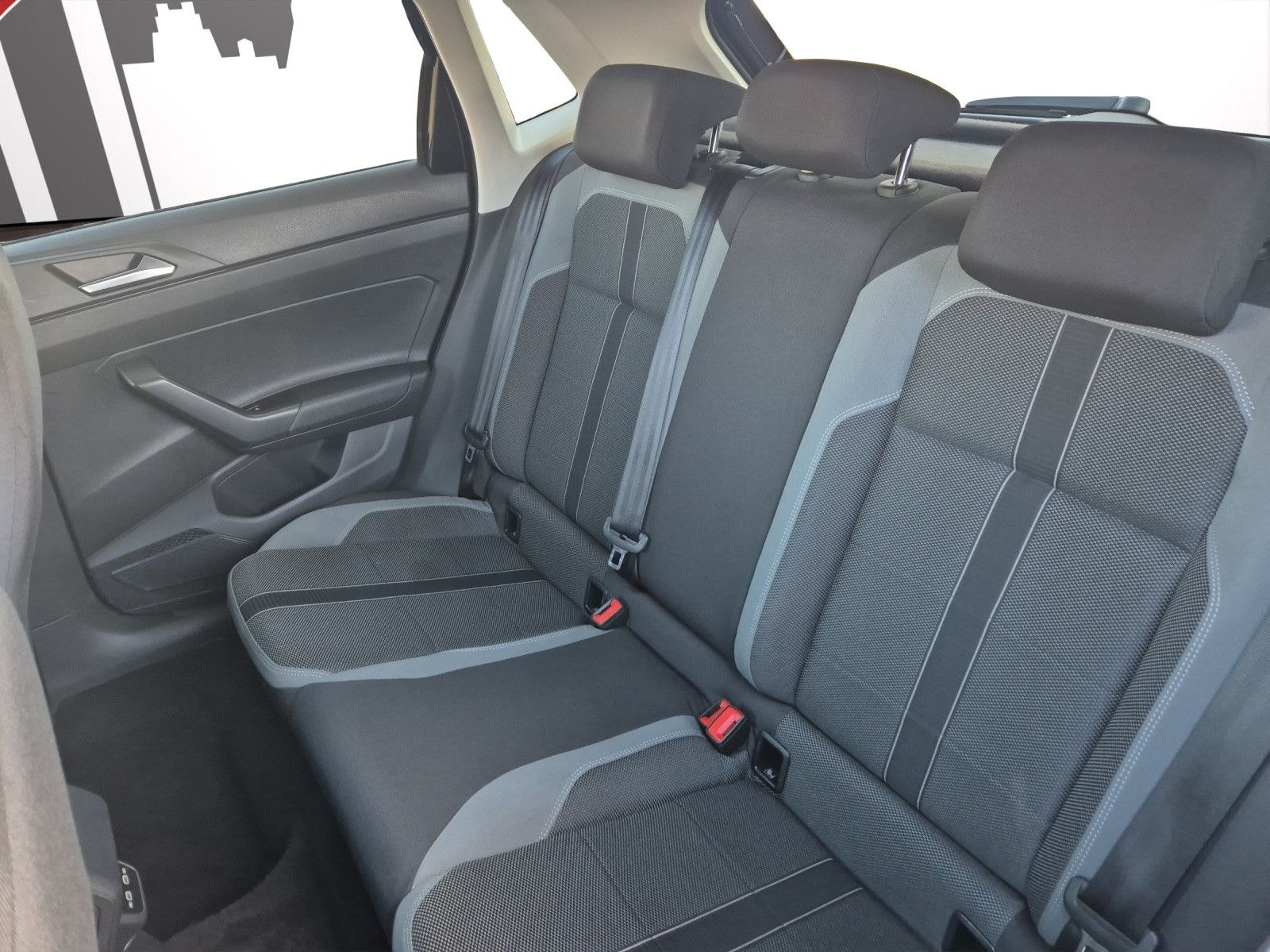 Volkswagen Polo 1.0 TSI OPF 81kW DSG Highline - Samsaru's Car Outlet