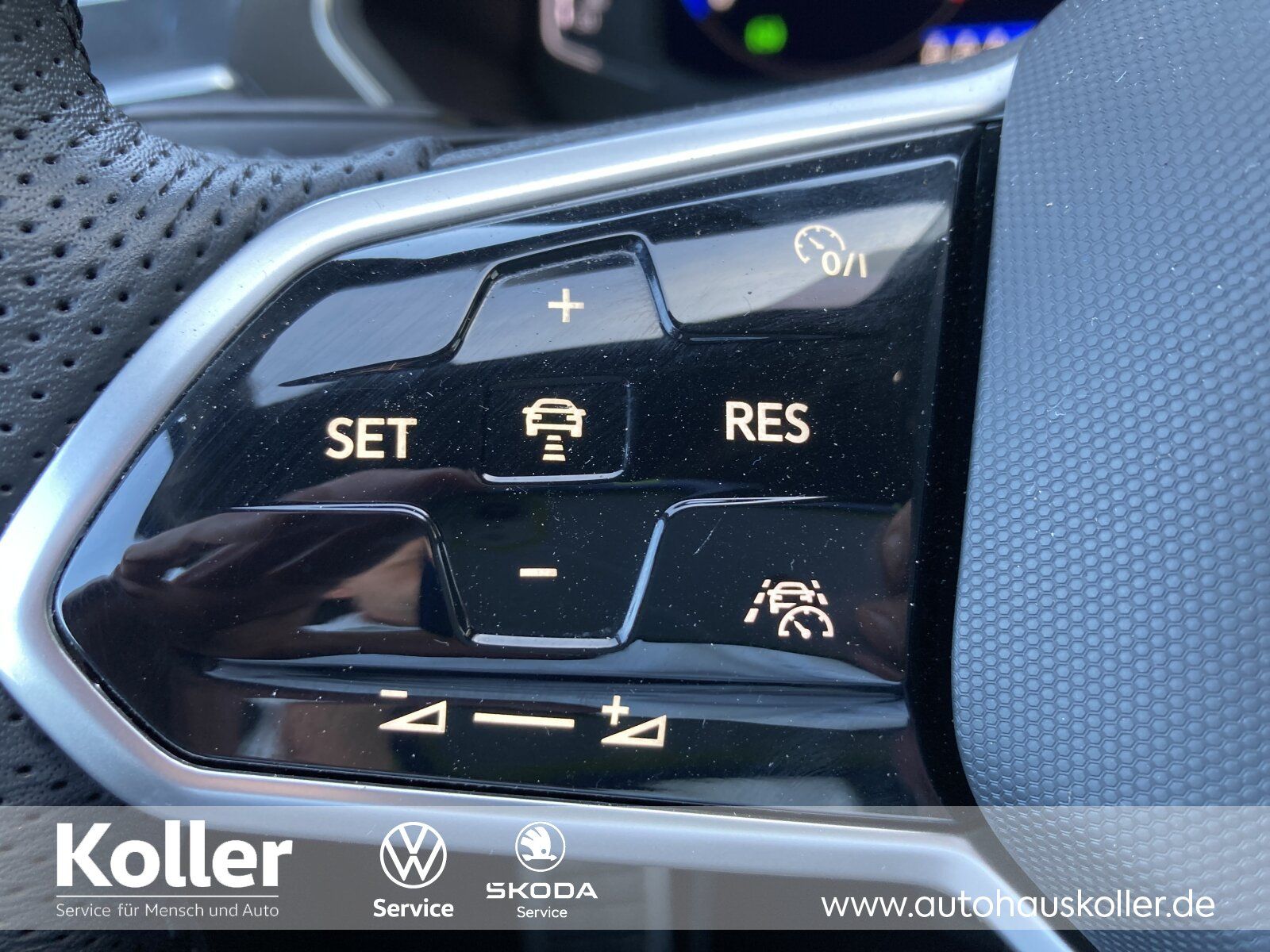 Volkswagen Tiguan Allspace 2.0 TDI DSG 4MO R-Line Leder