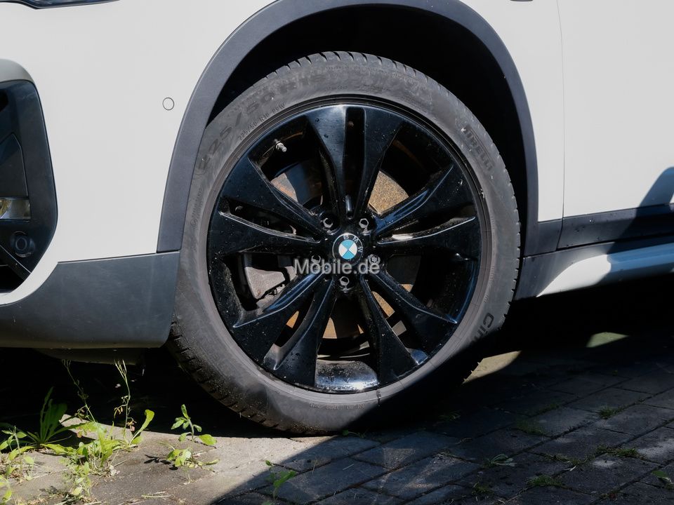BMW X1 xDrive25e Sport Line Steptronic - Samsaru's Car Outlet