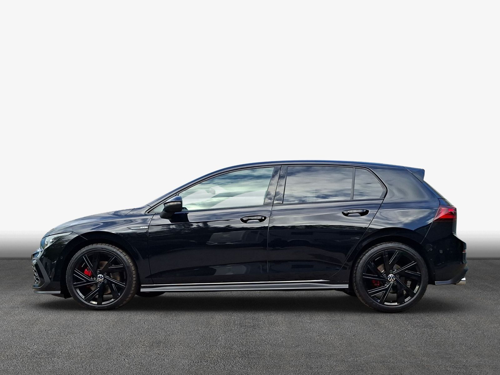 Volkswagen Golf VIII GTD 2.0 TDI DSG PANO IQ LIGHT RFK NAVI