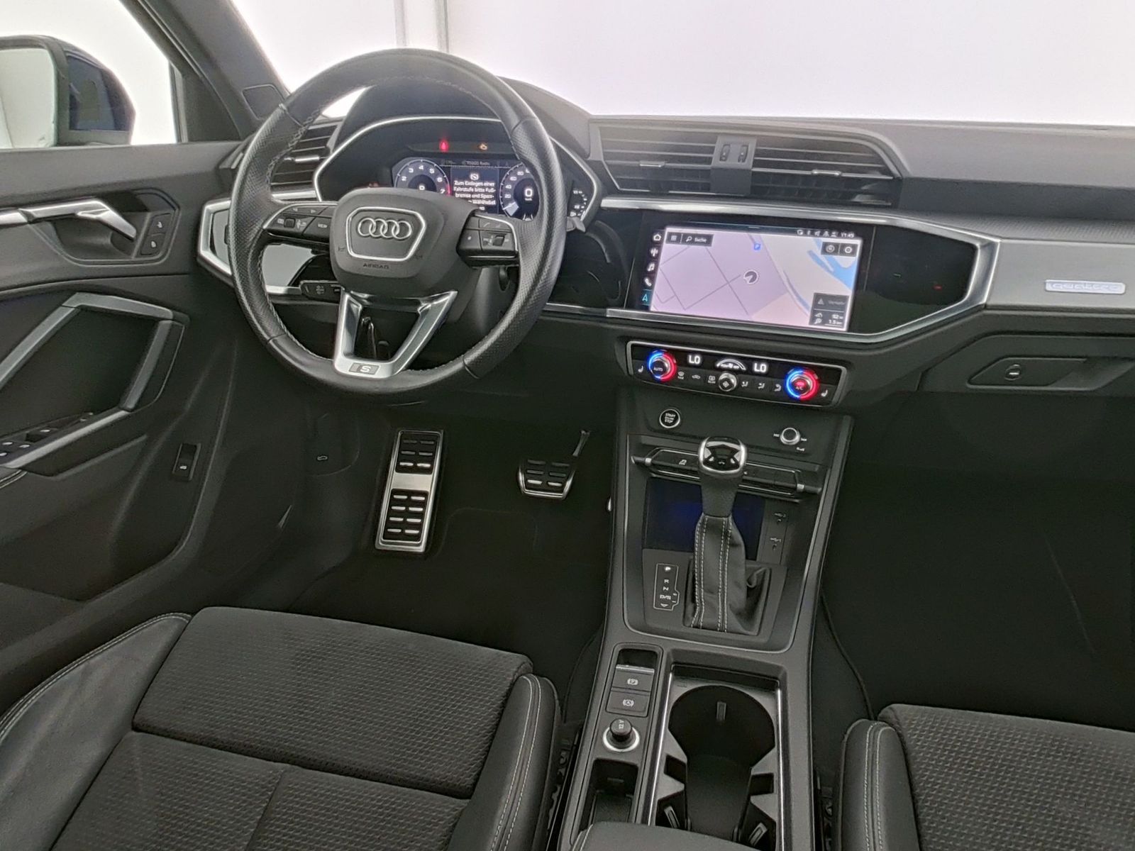 Audi Q3 S-Line - Samsaru's Car Outlet