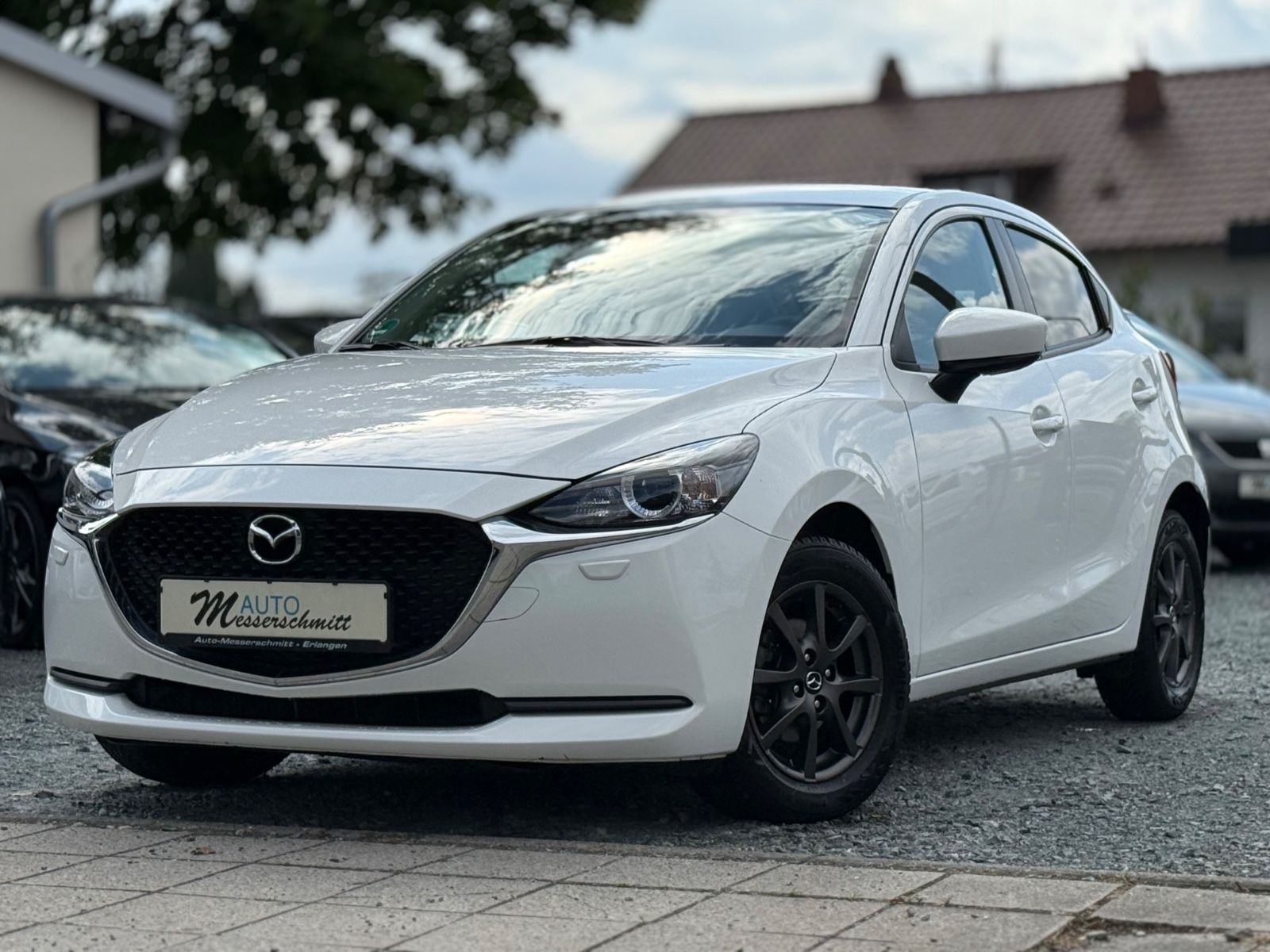 Mazda 2 Lim. Exclusive - Samsaru's Car Outlet