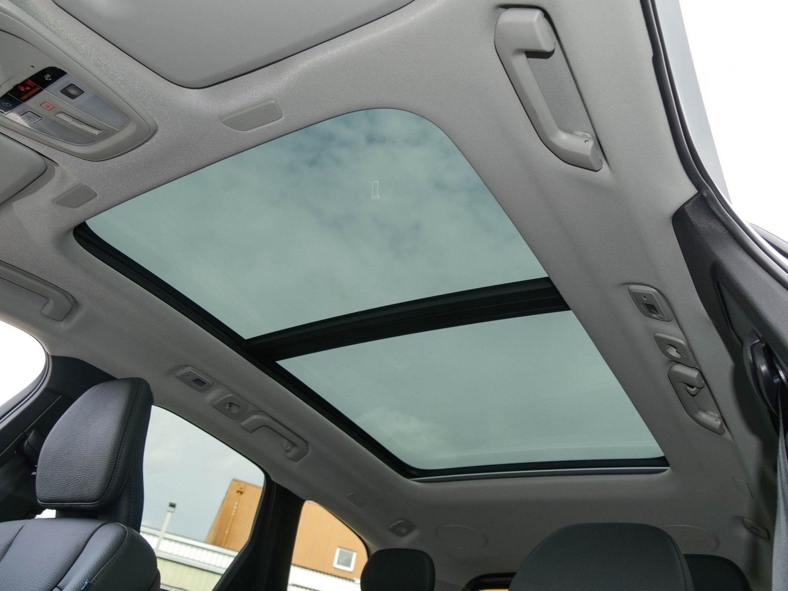 Volvo XC60 T6 Plus Dark Pano/360/Memory