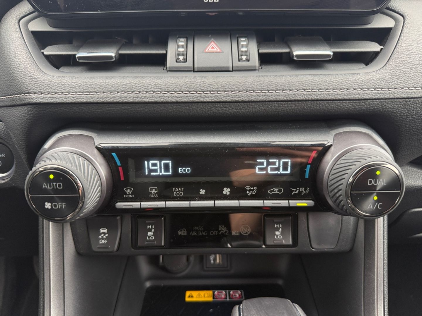 Toyota RAV 4 Plug-in-Hybrid GR SPORT - Samsaru's Car Outlet