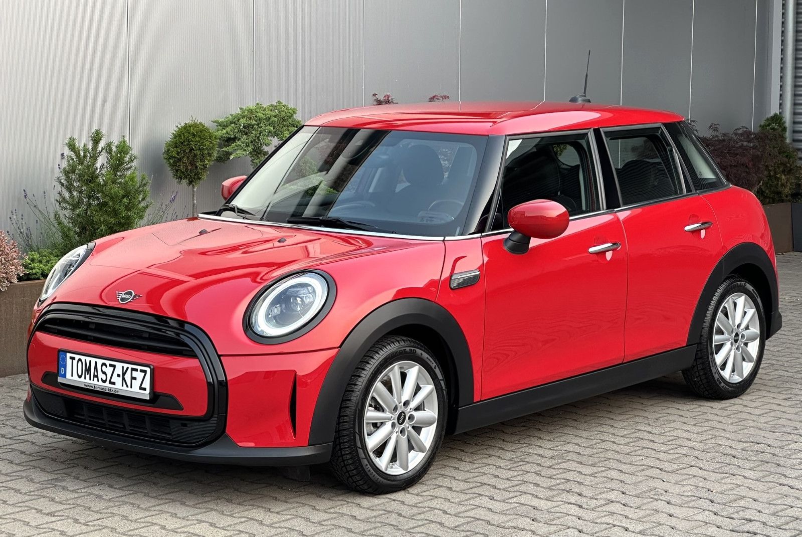 MINI Cooper 1.5T - Samsaru's Car Outlet