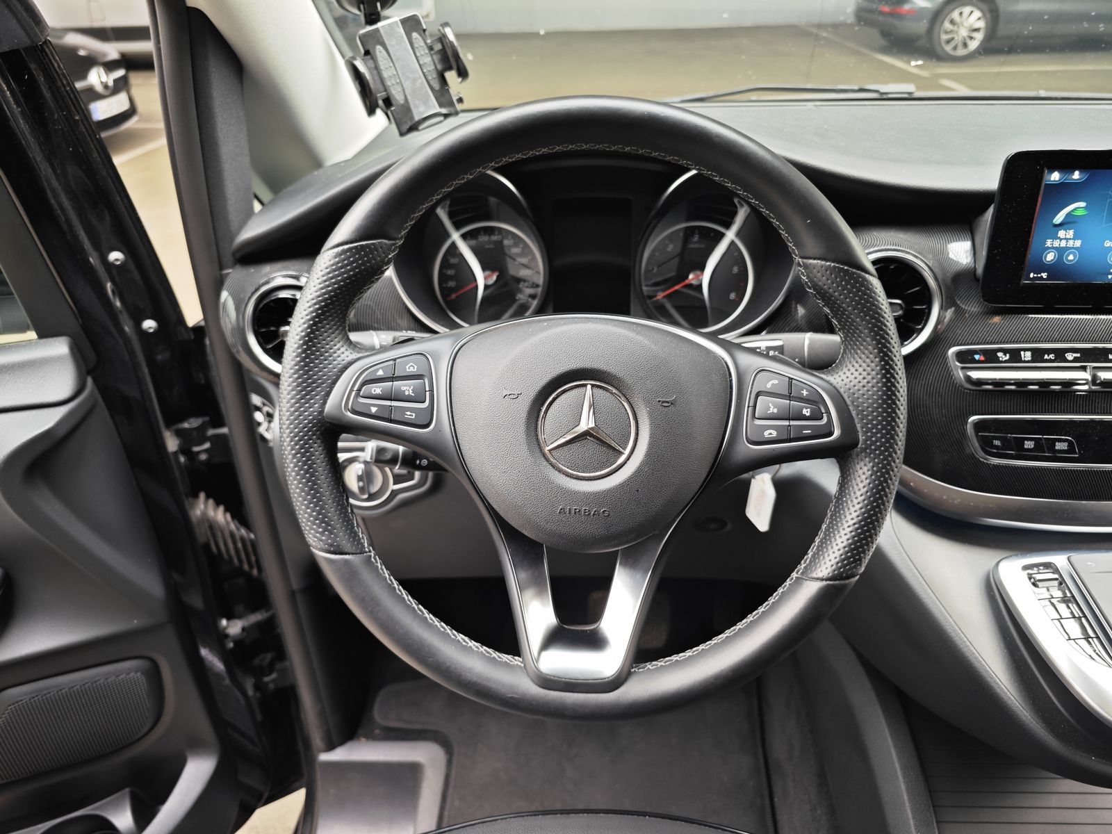 Mercedes-Benz V 250 Avantgarde - Samsaru's Car Outlet