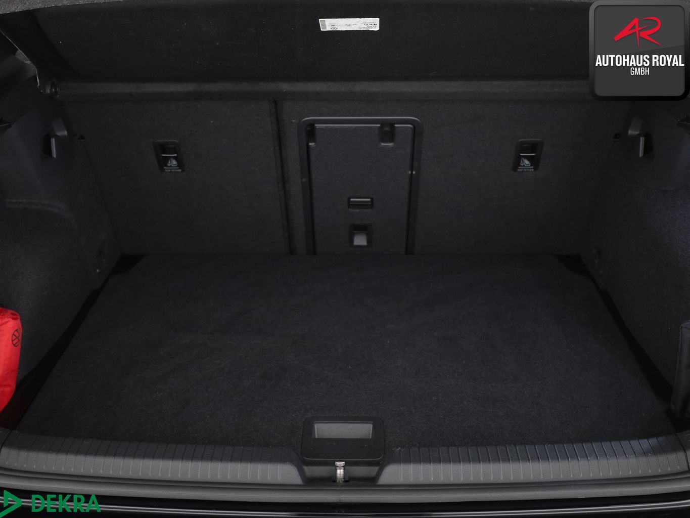 Volkswagen Golf VIII 2.0 TSI 4M R SITZKLIMA,HUD,MEMORY,H/K