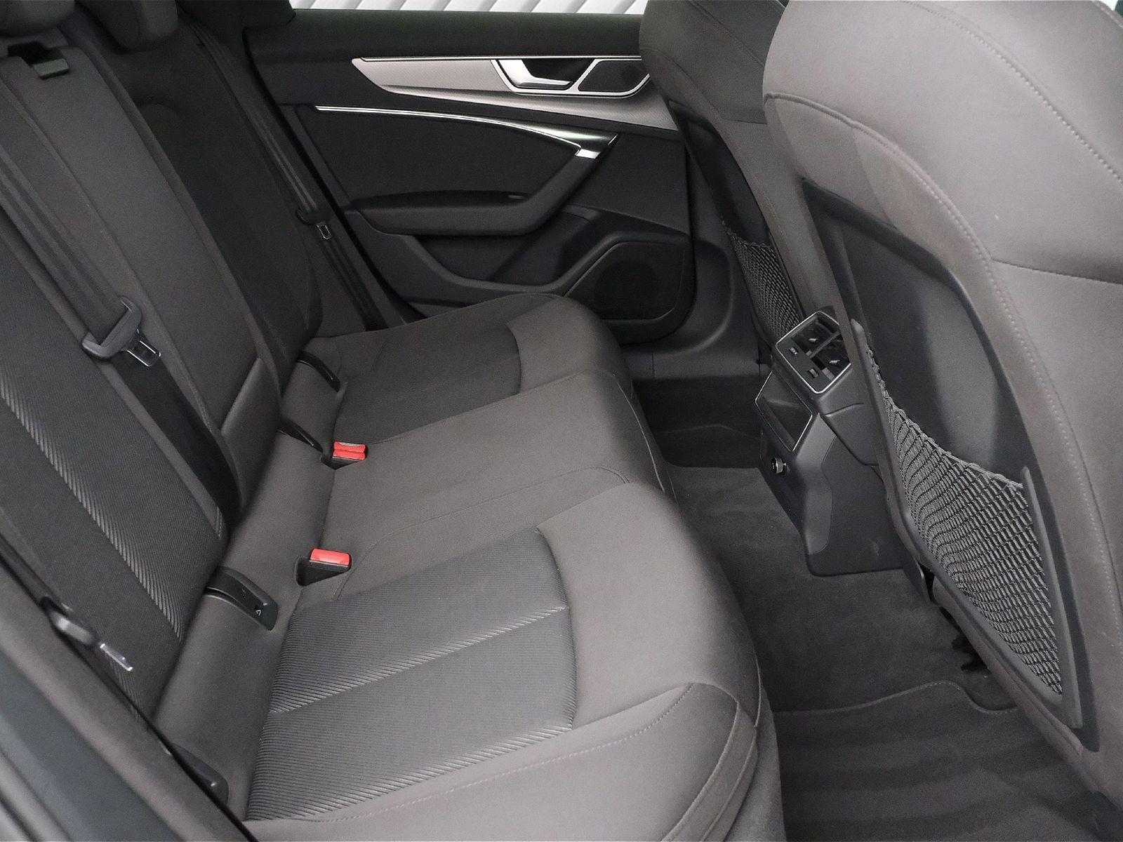 Audi A6 Avant 40 TDI quattro sport - Samsaru's Car Outlet