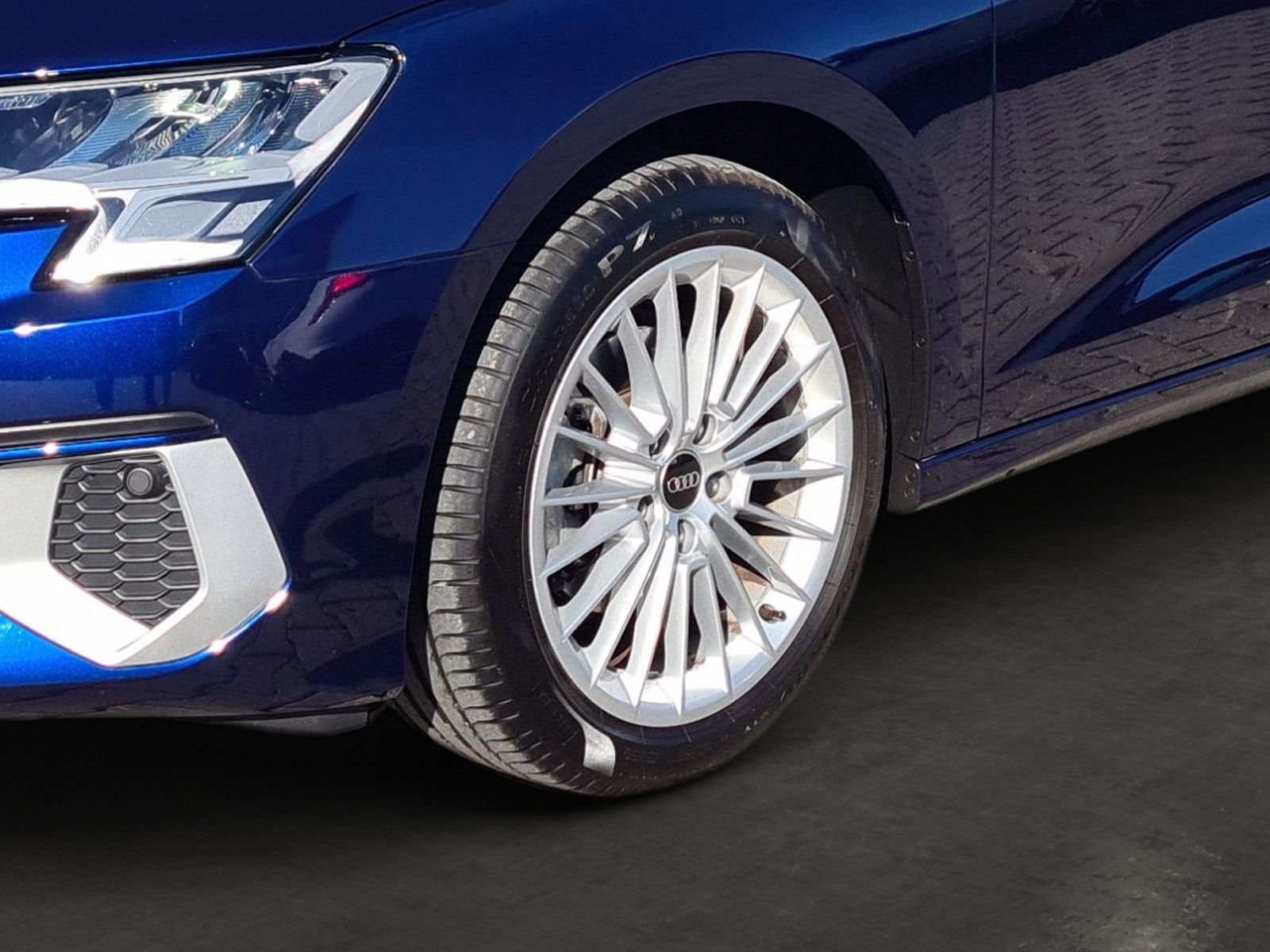 Audi A3 Sportback 35 TFSI Advanced - Samsaru's Car Outlet