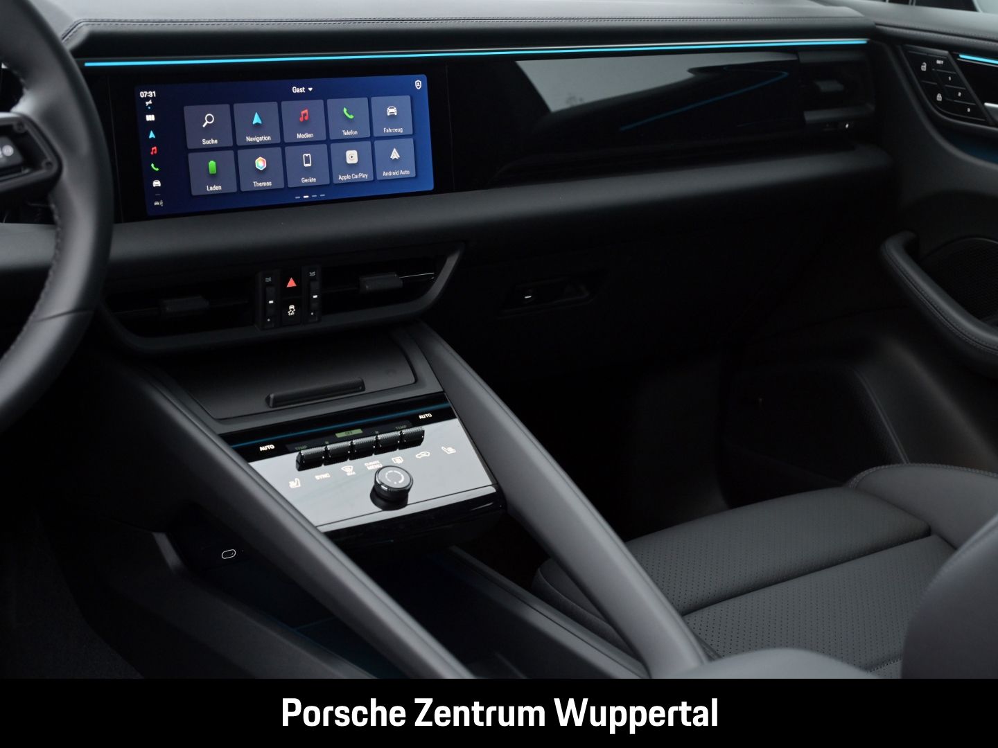 Porsche Macan 4 LED-Matrix Surround-View Abstandstempoma