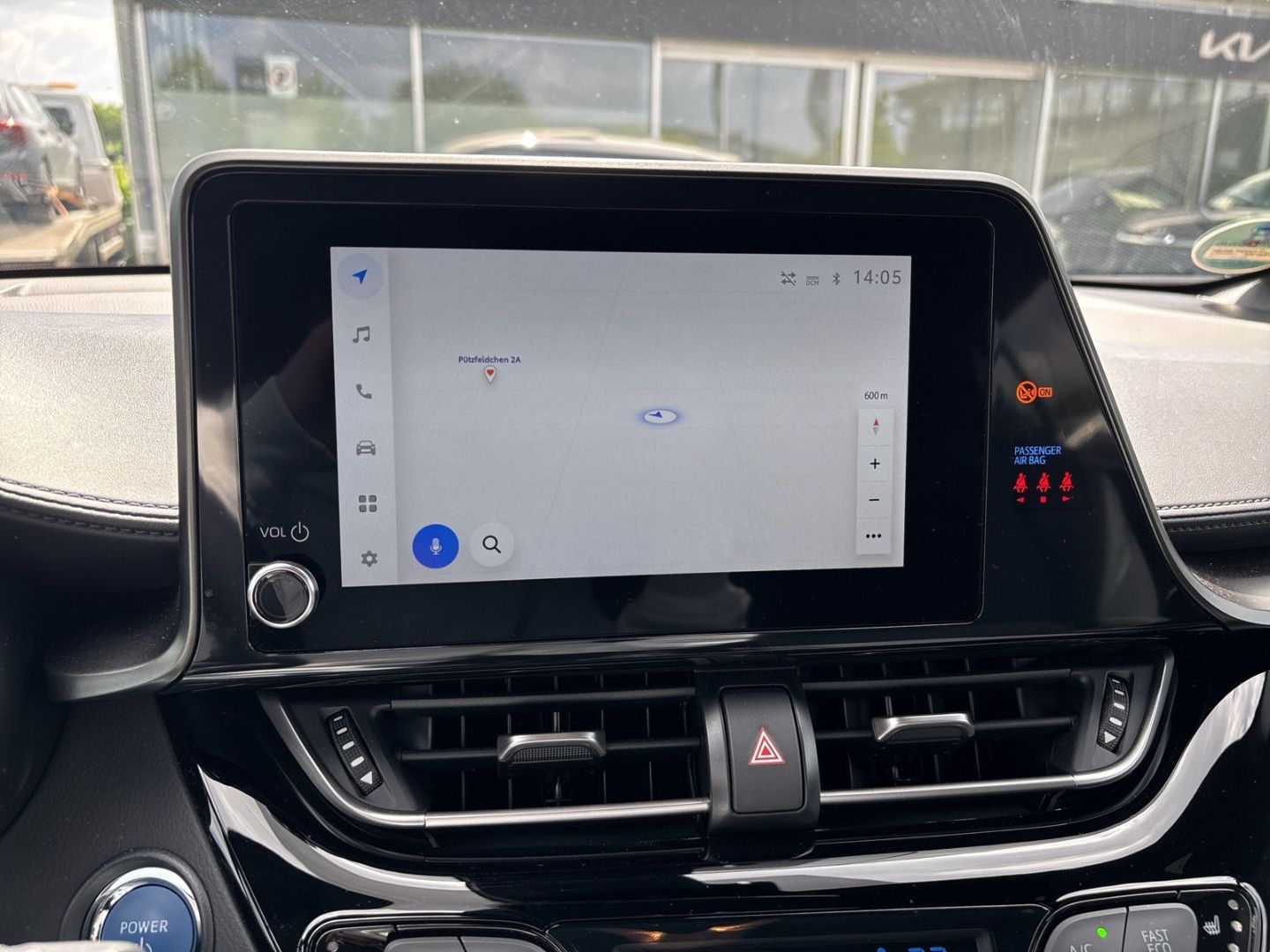 Toyota C-HR Hybrid Team D 2.0 - Samsaru's Car Outlet
