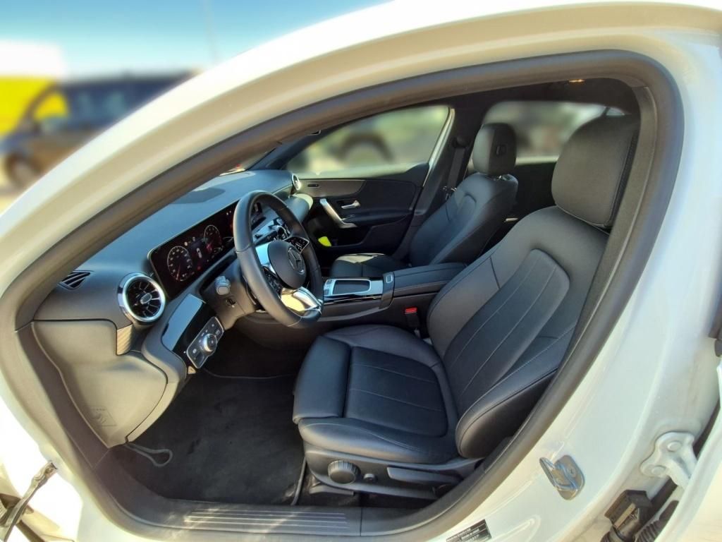 Mercedes-Benz A 220 4MATIC Progressive Advanced - Samsaru's Car Outlet