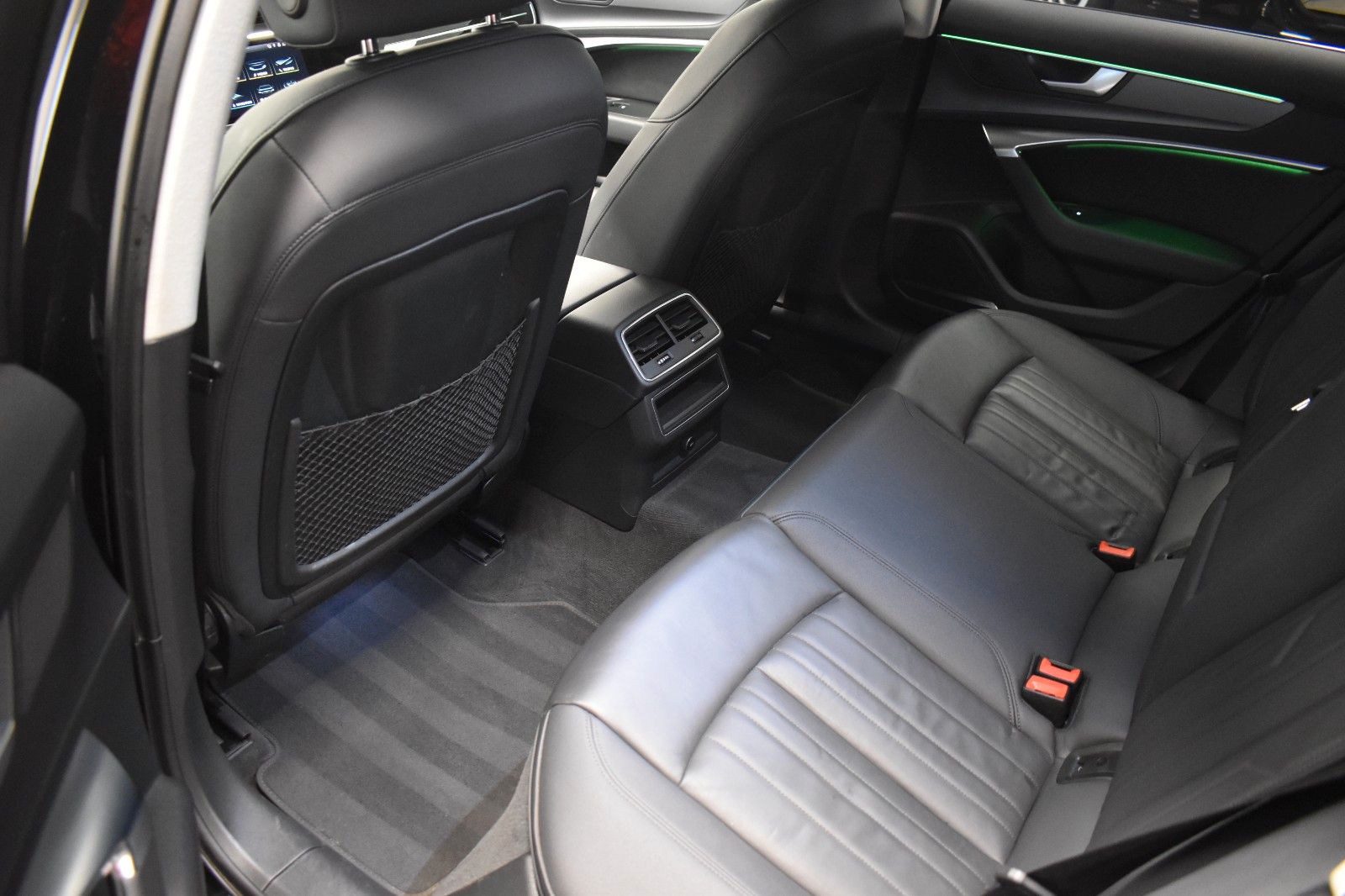 Audi A6 45TFSI quattro S-LINE - Samsaru's Car Outlet