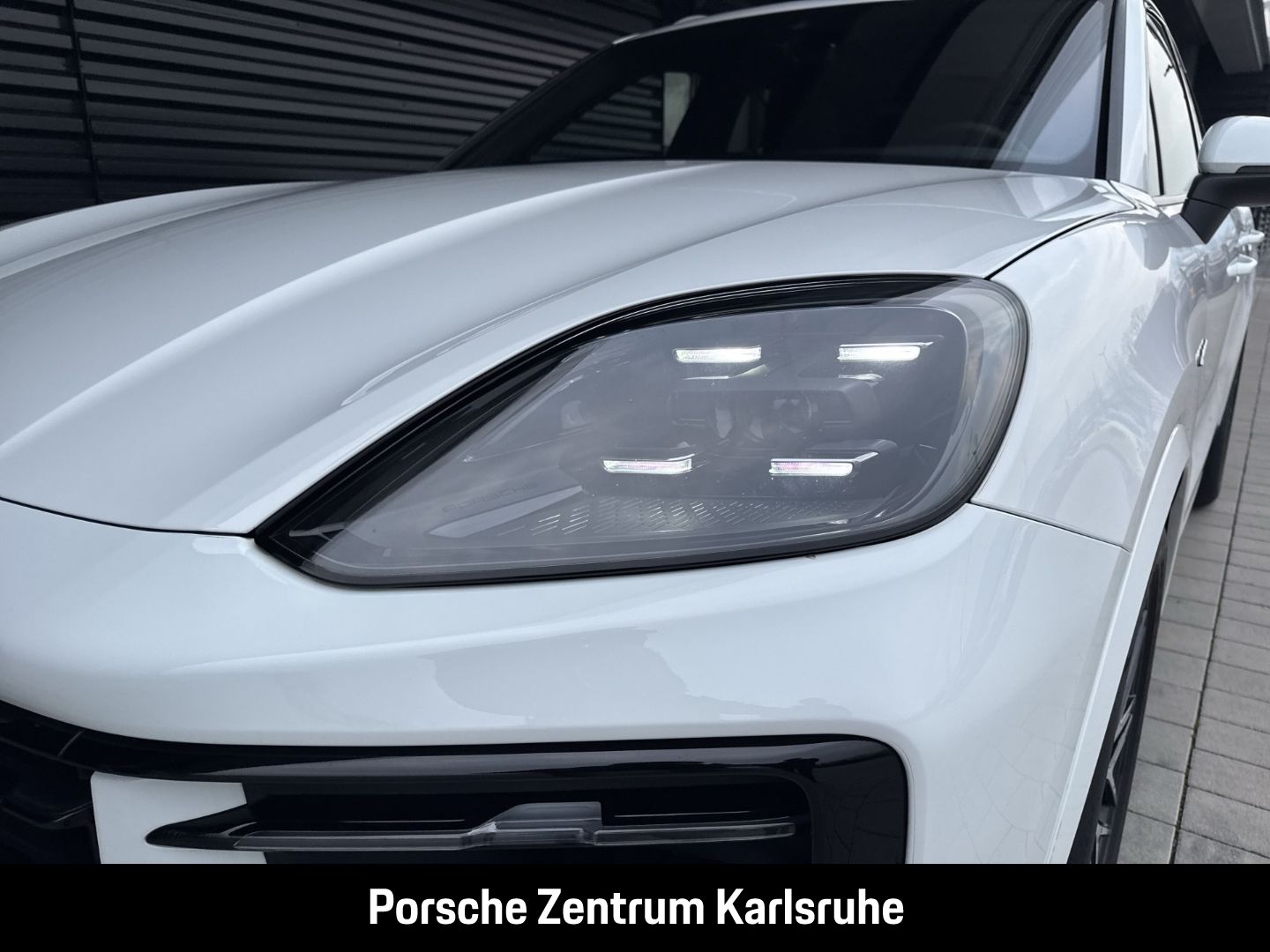 Porsche Cayenne E-Hybrid BOSE Luftfederung Panoramadach