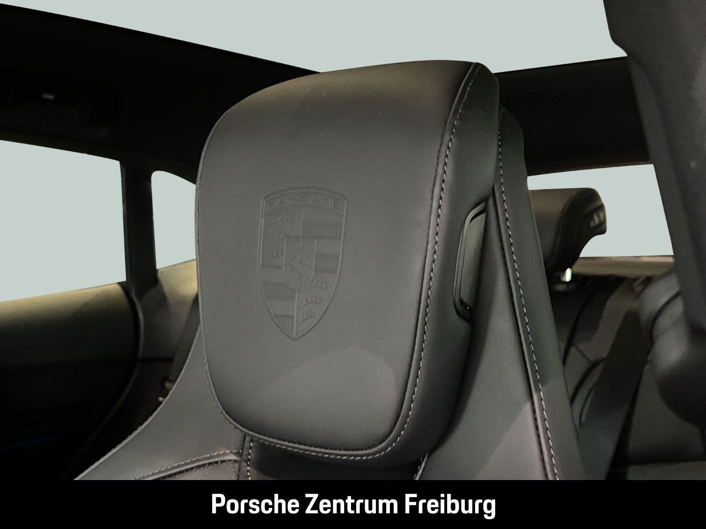 Porsche Taycan 4S Cross Turismo LED-Matrix InnoDrive