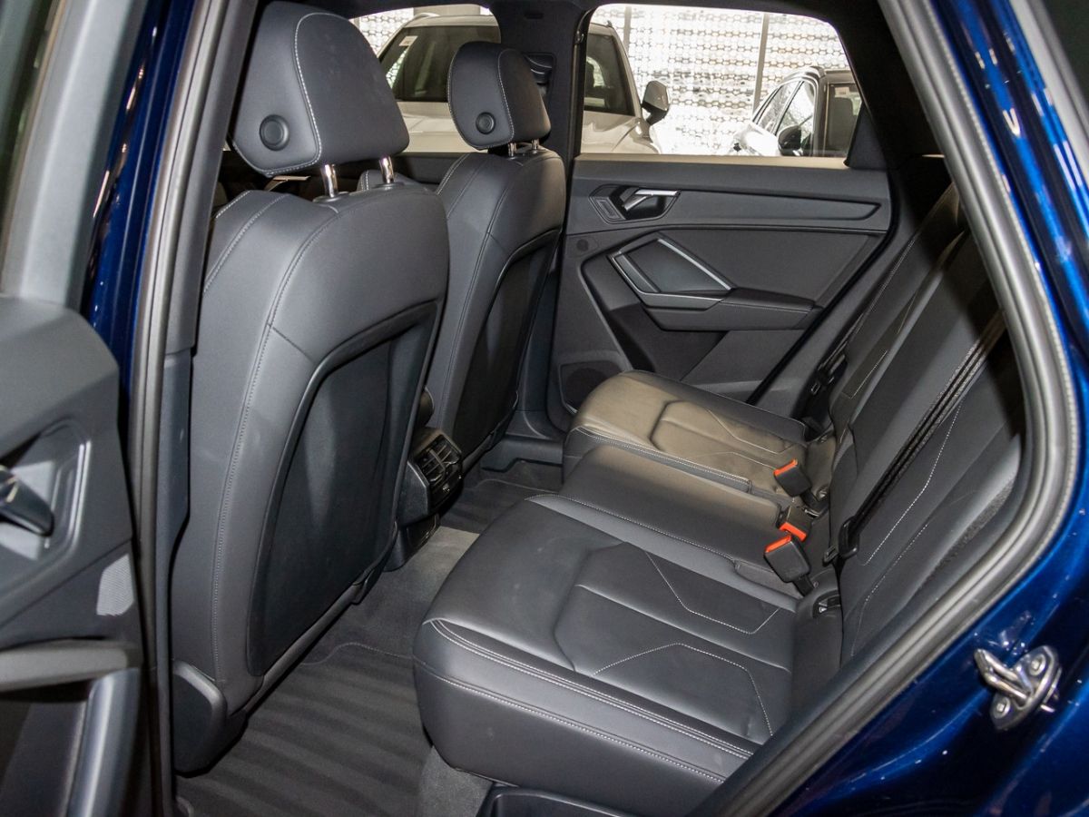 Audi Q3 35 TDI qu S line - Samsaru's Car Outlet