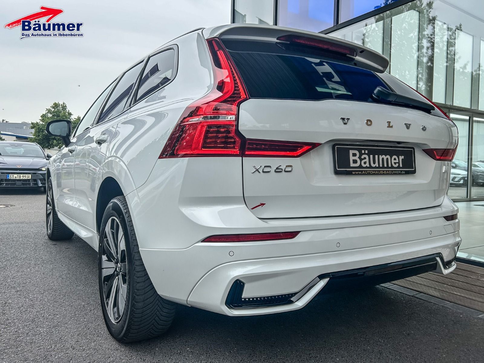 Volvo XC60 T6 Twin Engine AWD PHEV R-Design +AHK