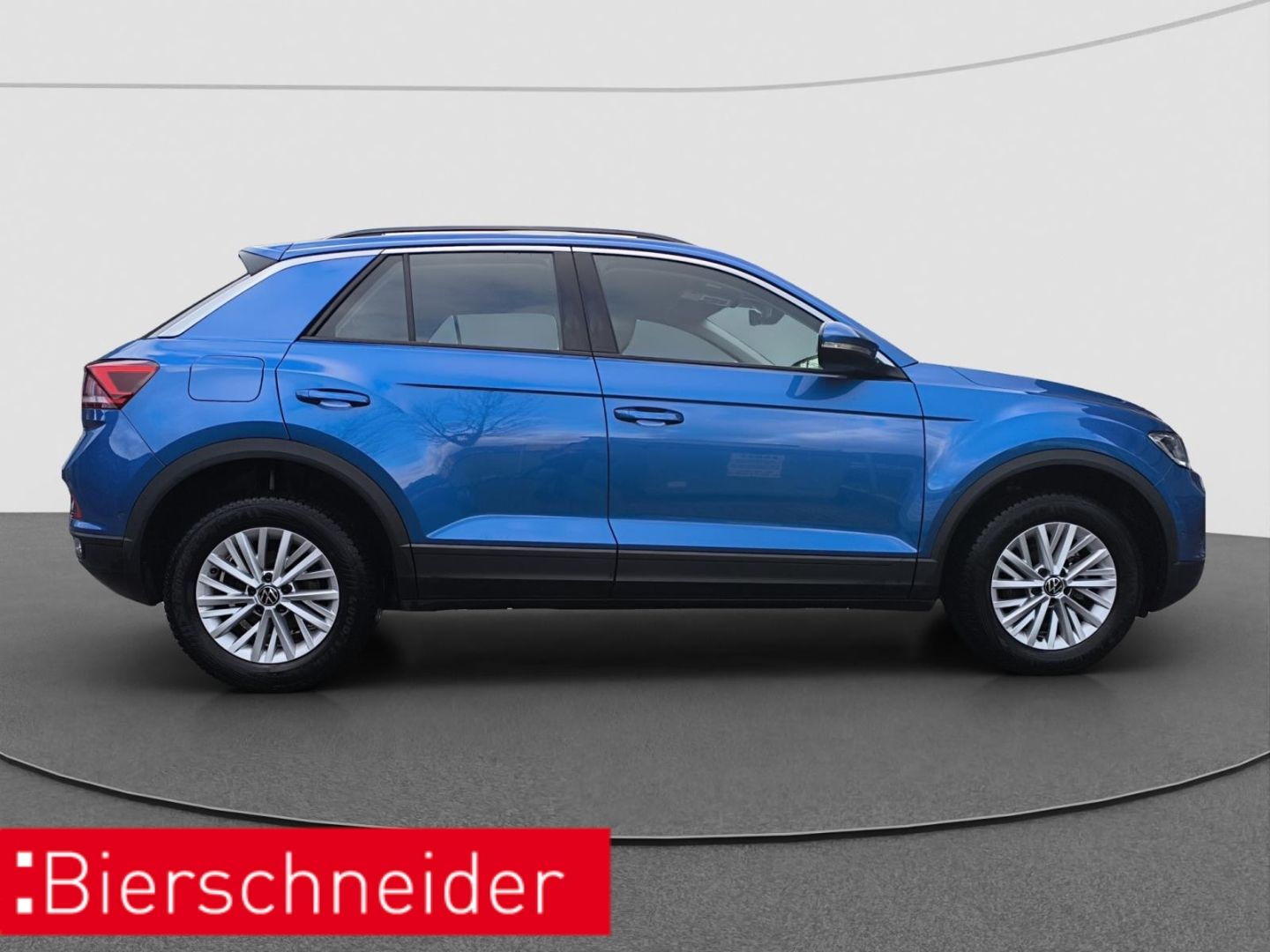 Volkswagen T-Roc 1.0 TSI - Samsaru's Car Outlet