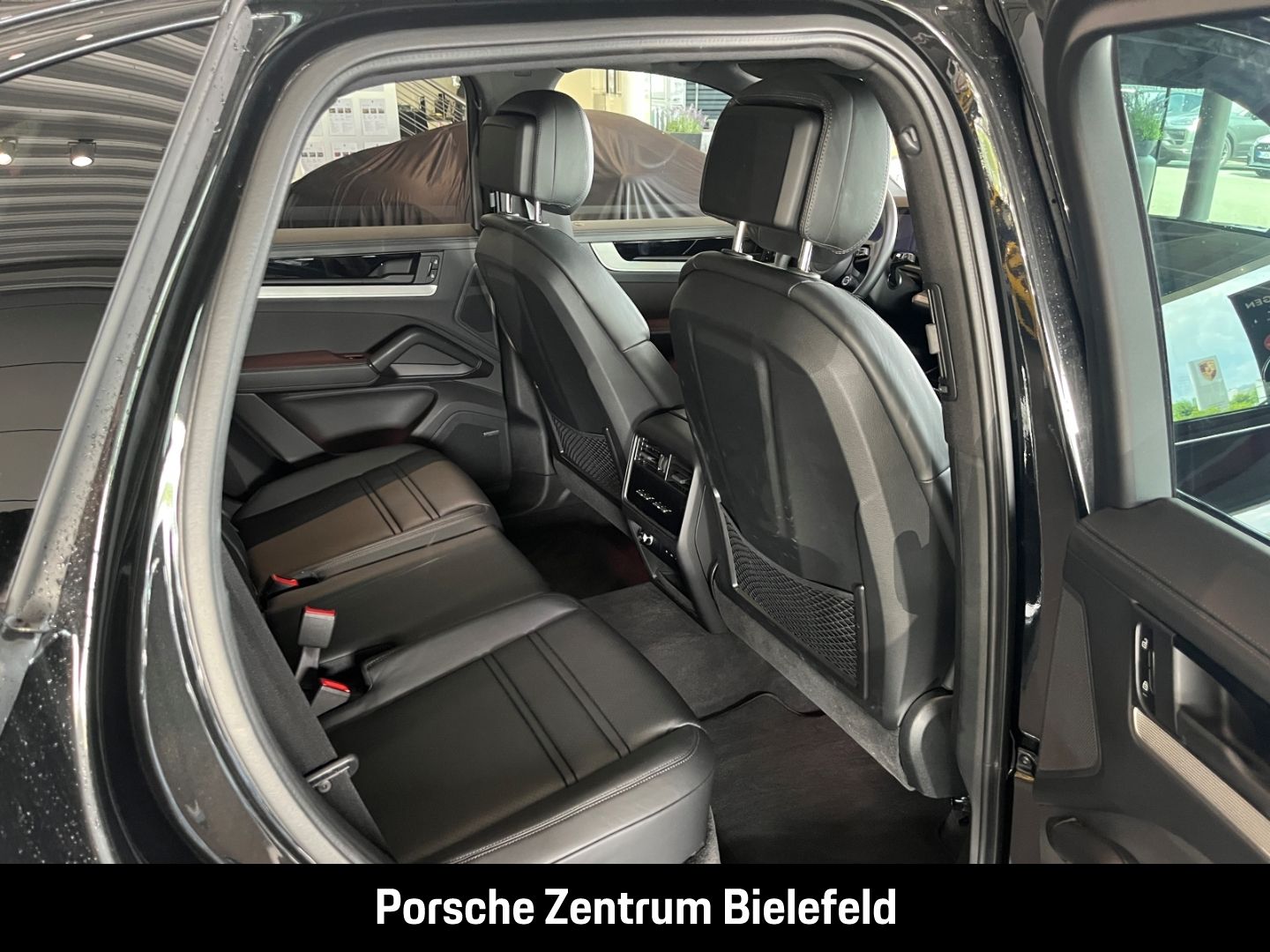 Porsche Cayenne BOSE LED-Matrix Panoramadach Luftfederun