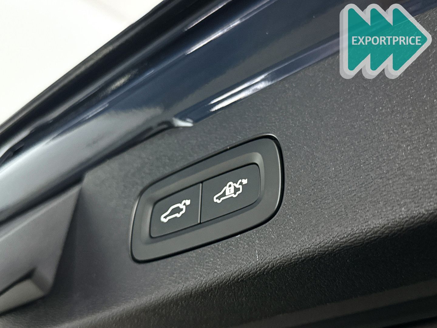 Volvo V60 T6 Plug-in hybrid AWD Plus Dark | 360° kamer