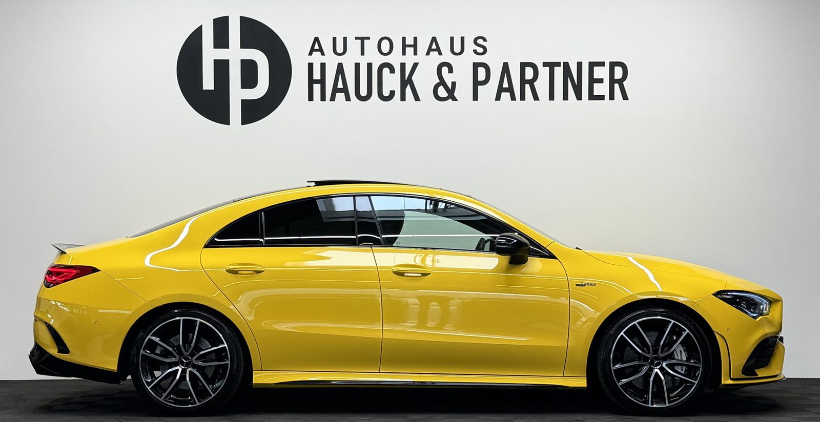 Mercedes-Benz CLA 35 AMG 4M Coupé - Samsaru's Car Outlet